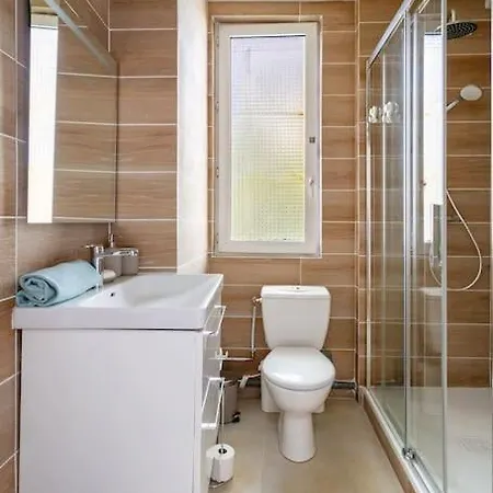 Grand Penthouse Parisien Pour 10 Personnes Apartment